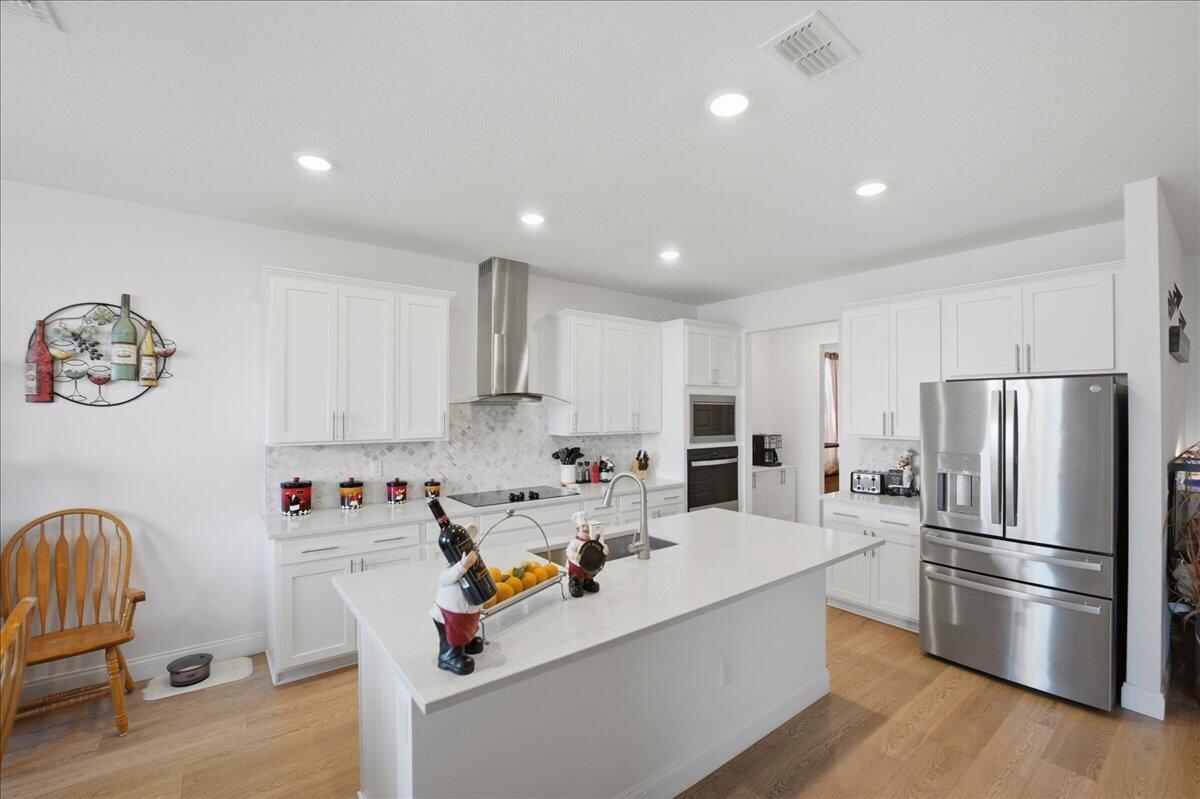 6350 NW Sweetwood Drive