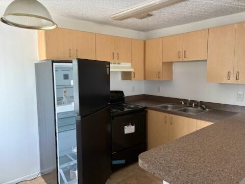 800 NORTH FISKE CONDO APTS - Residential Lease