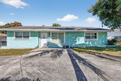 4963 Elmhurst Road West Palm Beach FL 33417