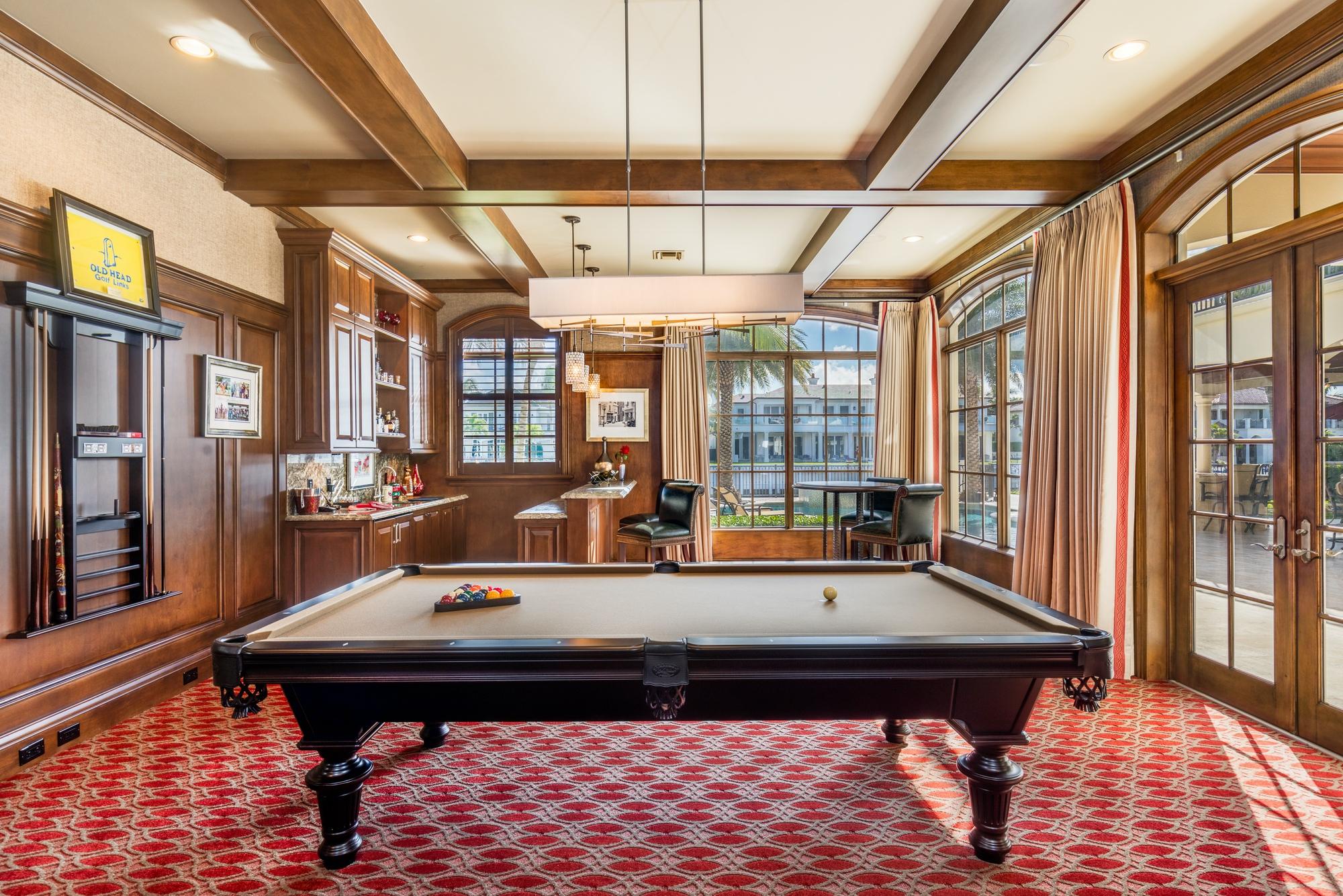 Royal Palm Yacht & Countr - Residential