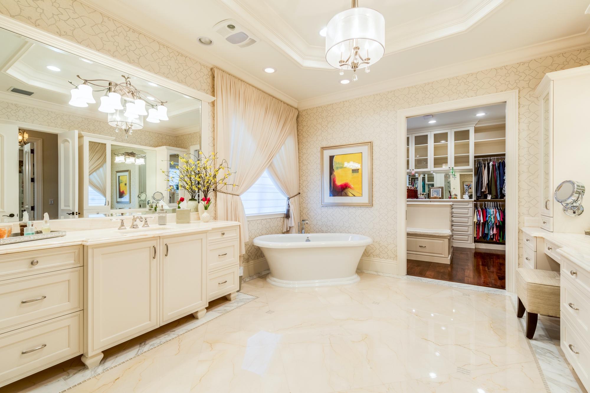 Royal Palm Yacht & Countr - Residential