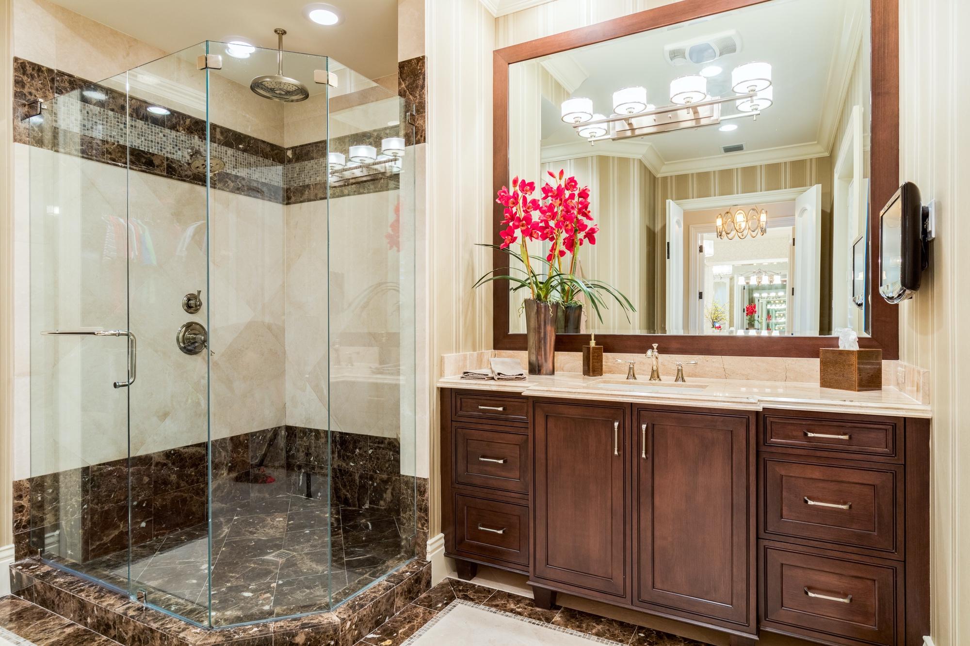 Royal Palm Yacht & Countr - Residential