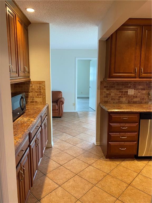 Lauderdale West - Residential