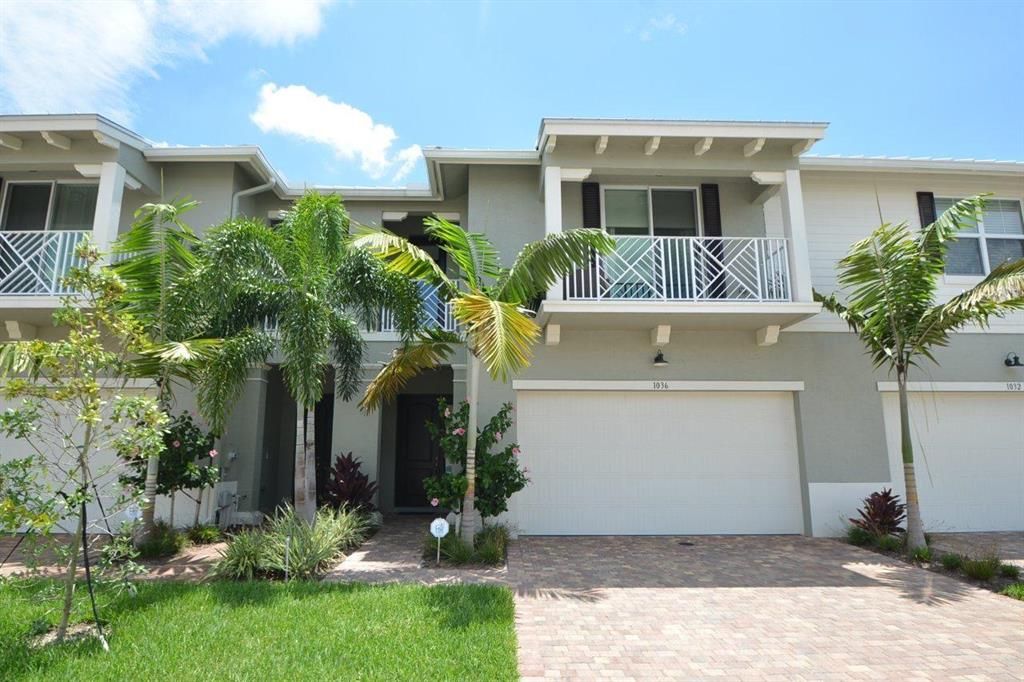 Photo of 1036 Piccadilly Street, Palm Beach Gardens, FL 33418 (MLS # R10745692)