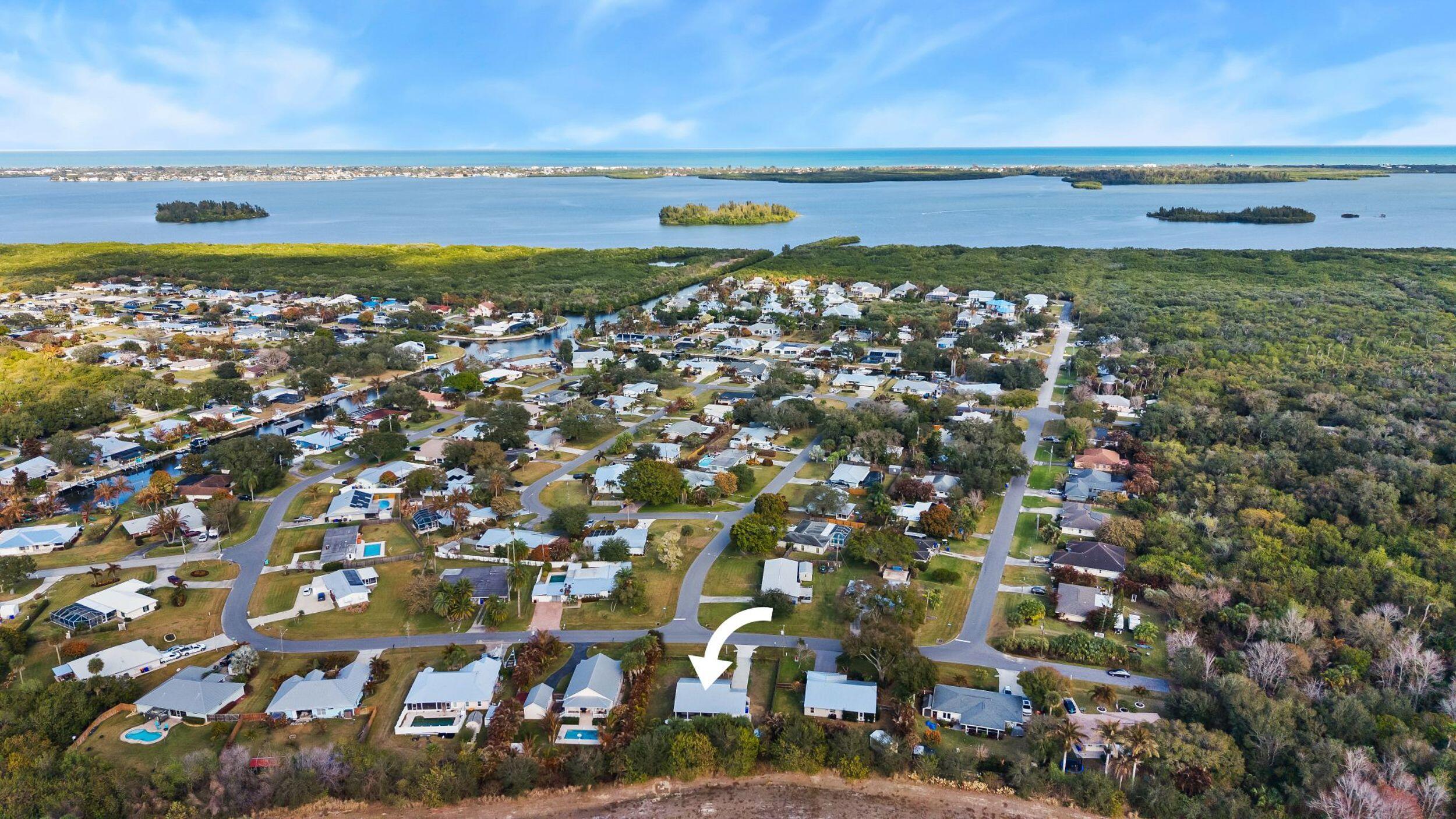 VERO SHORES UNIT 1 - Residential