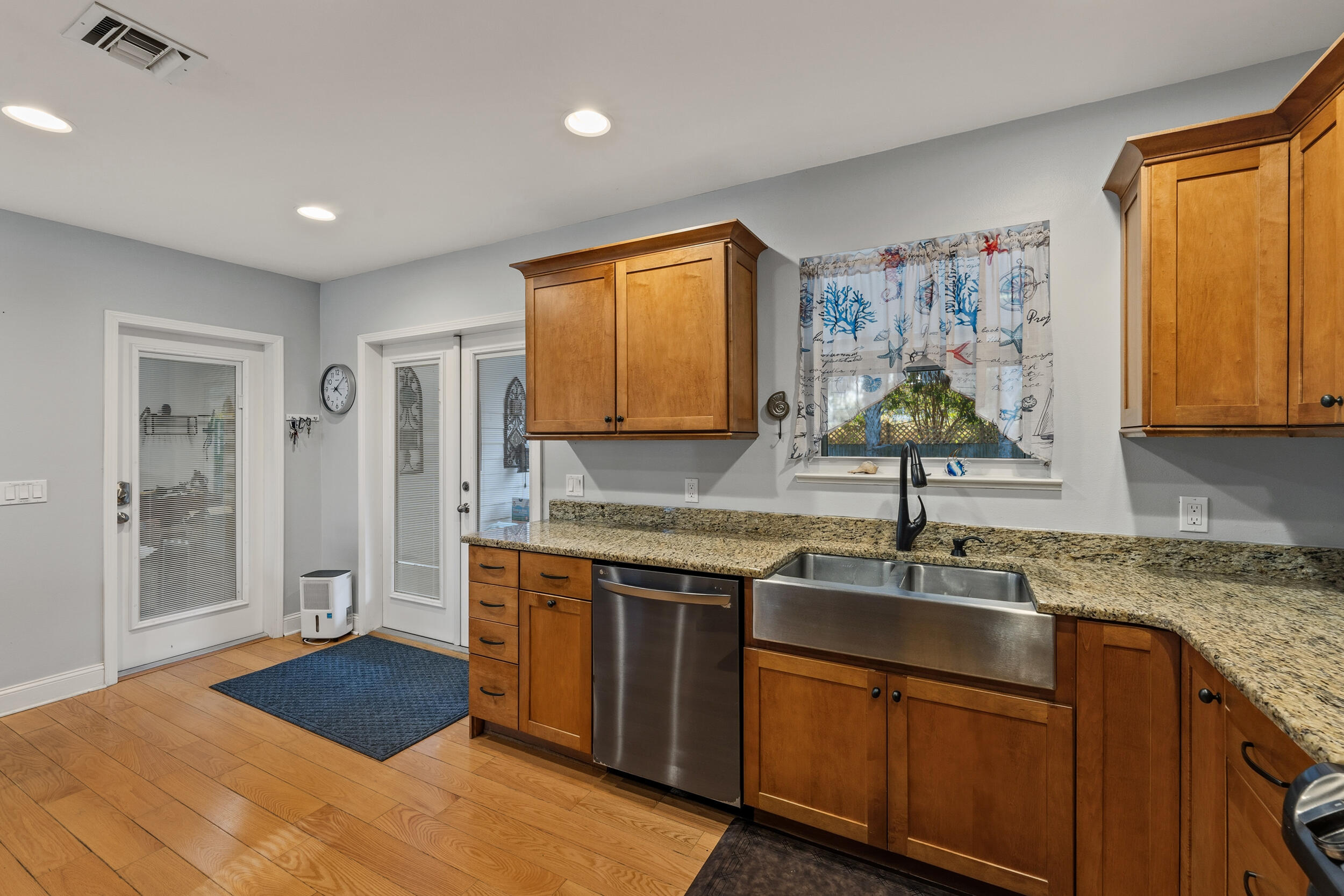 VERO SHORES UNIT 1 - Residential