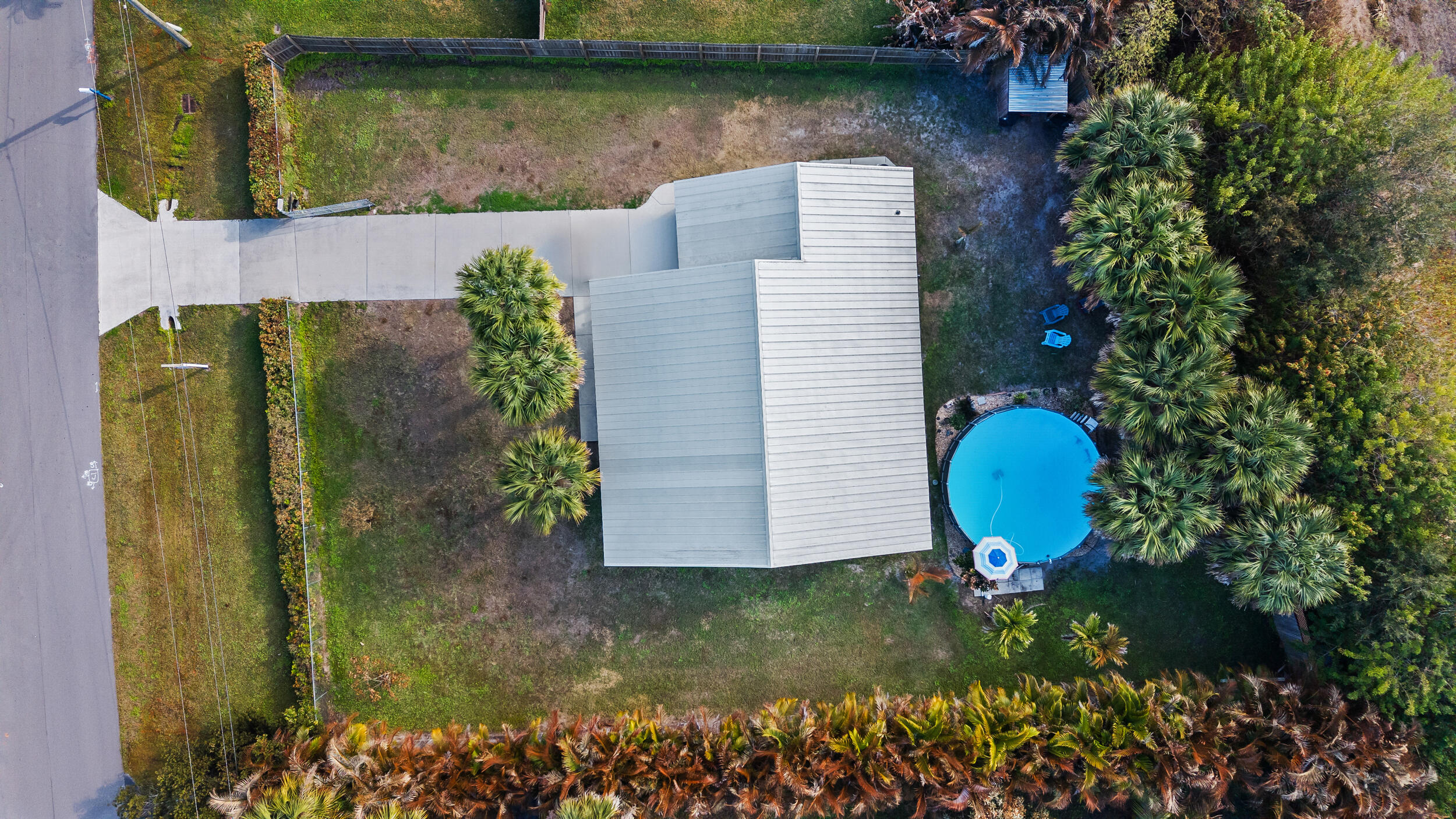 VERO SHORES UNIT 1 - Residential