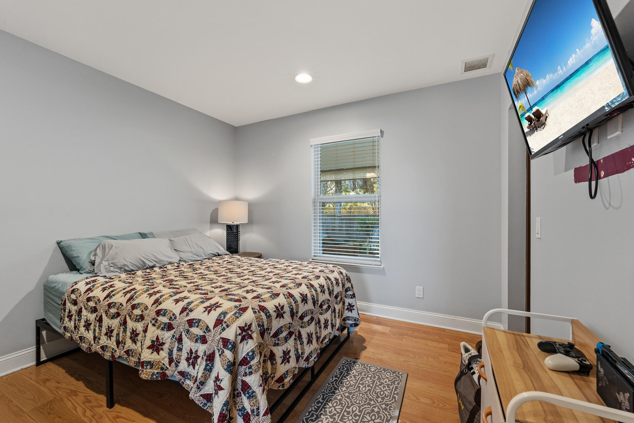 VERO SHORES UNIT 1 - Residential