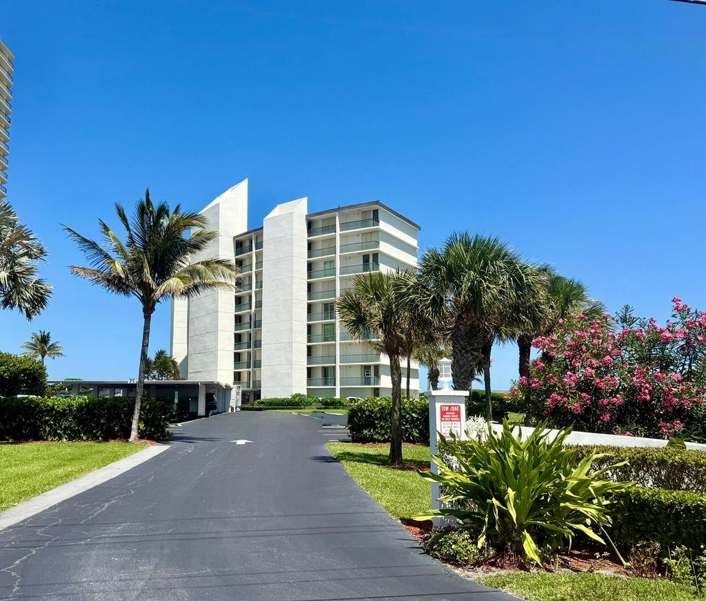 Photo of 5400 N Ocean Drive #1d, Singer Island, FL 33404 (MLS # B26024618)
