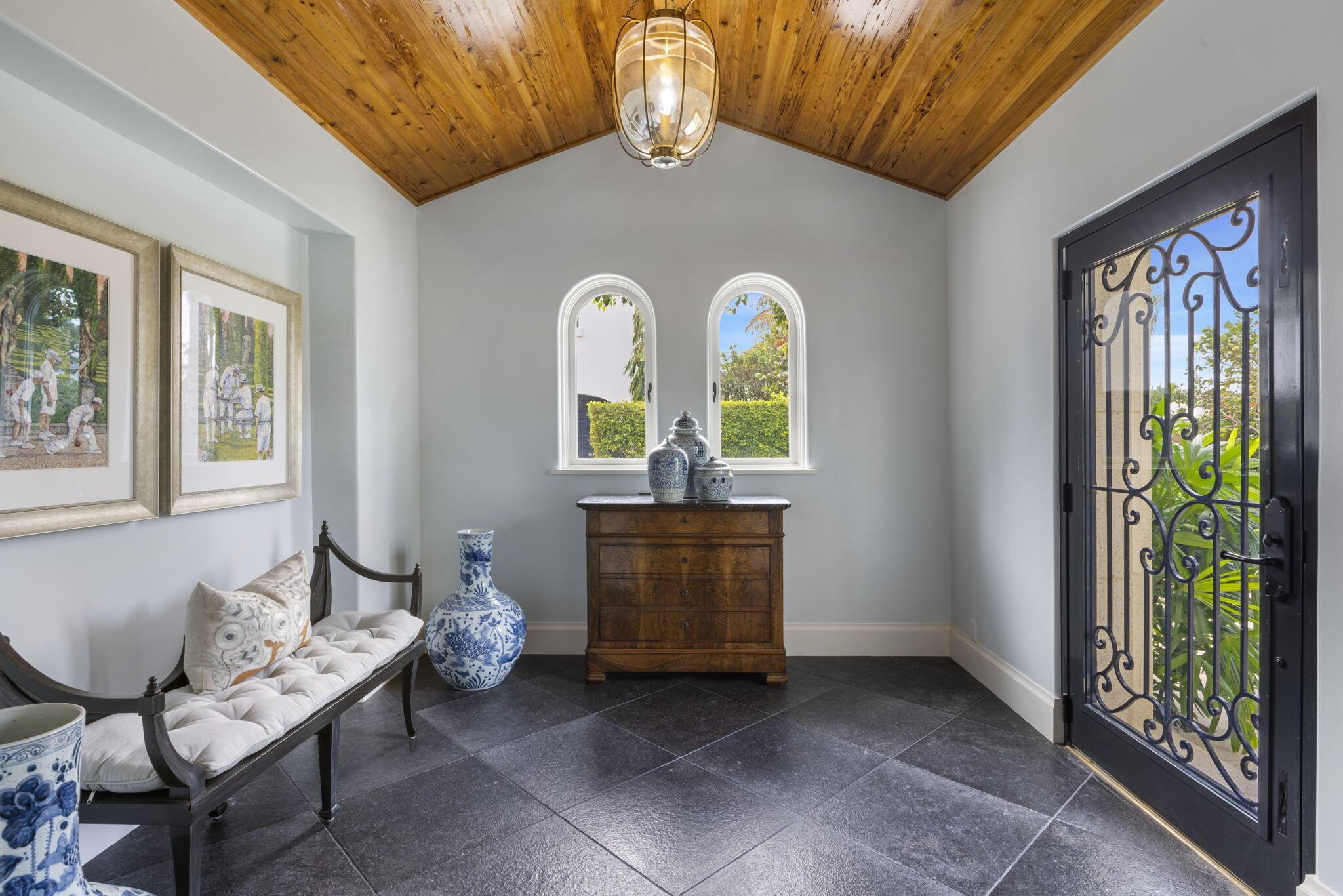 ELLAMAR - Residential