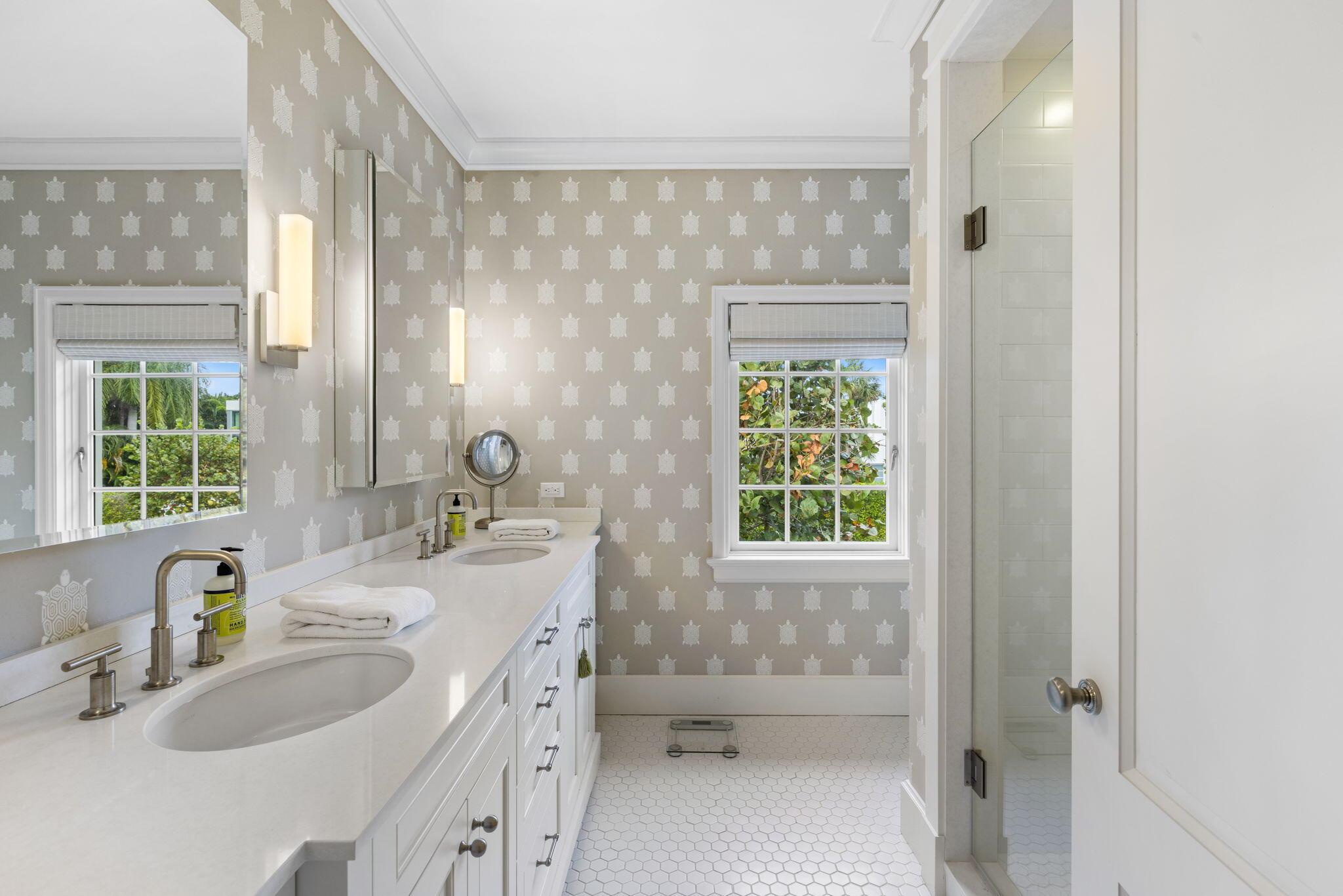 ELLAMAR - Residential