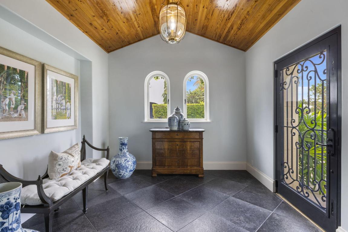 ELLAMAR - Residential