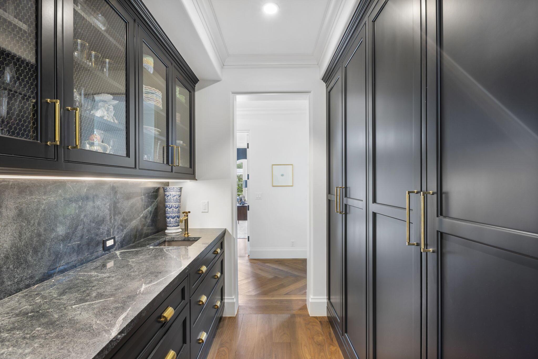 ELLAMAR - Residential