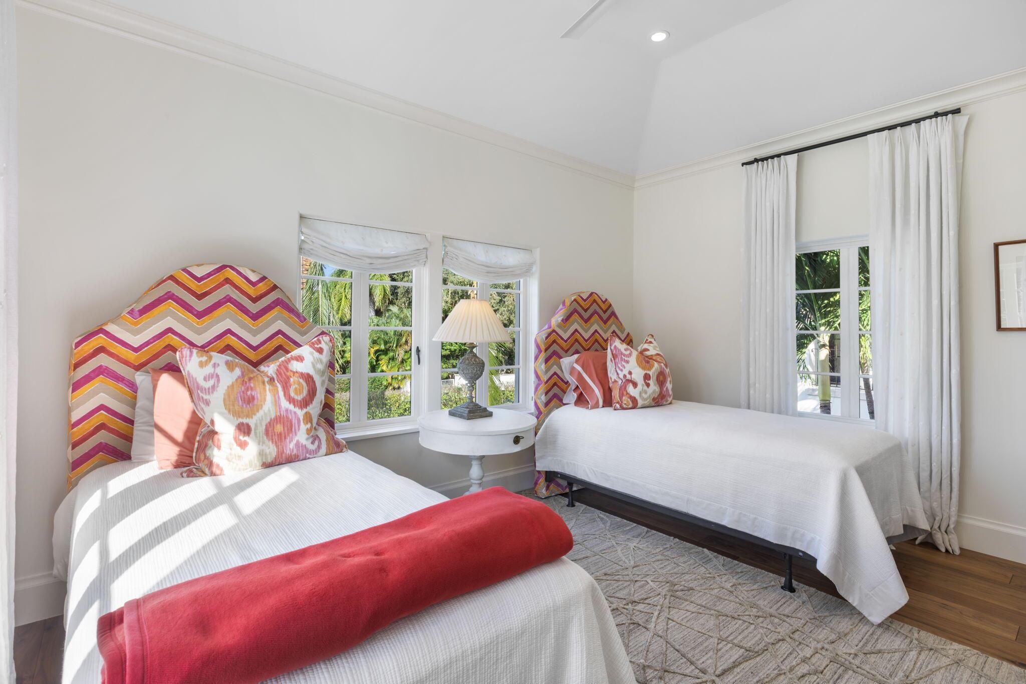 ELLAMAR - Residential