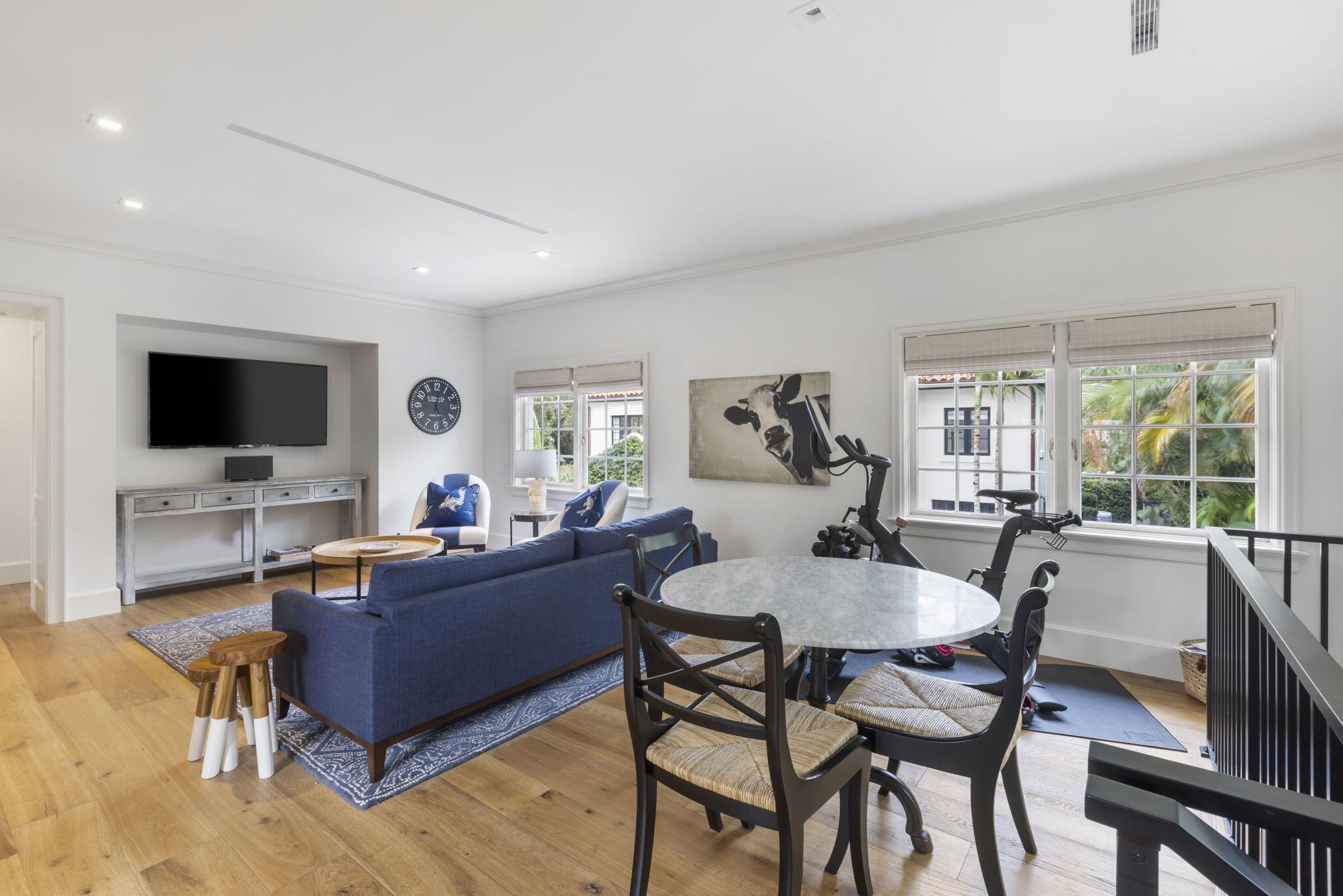 ELLAMAR - Residential