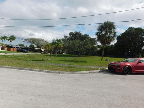 000 Lakeshore Drive Margate FL 33063