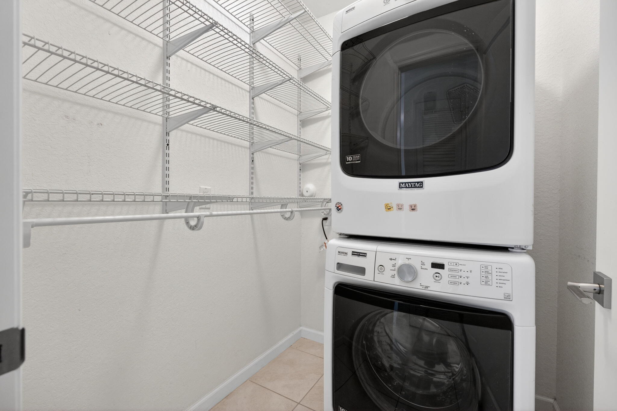 PALM GARDENS 1ST ADDN UNREC ON AM-16 - Residential