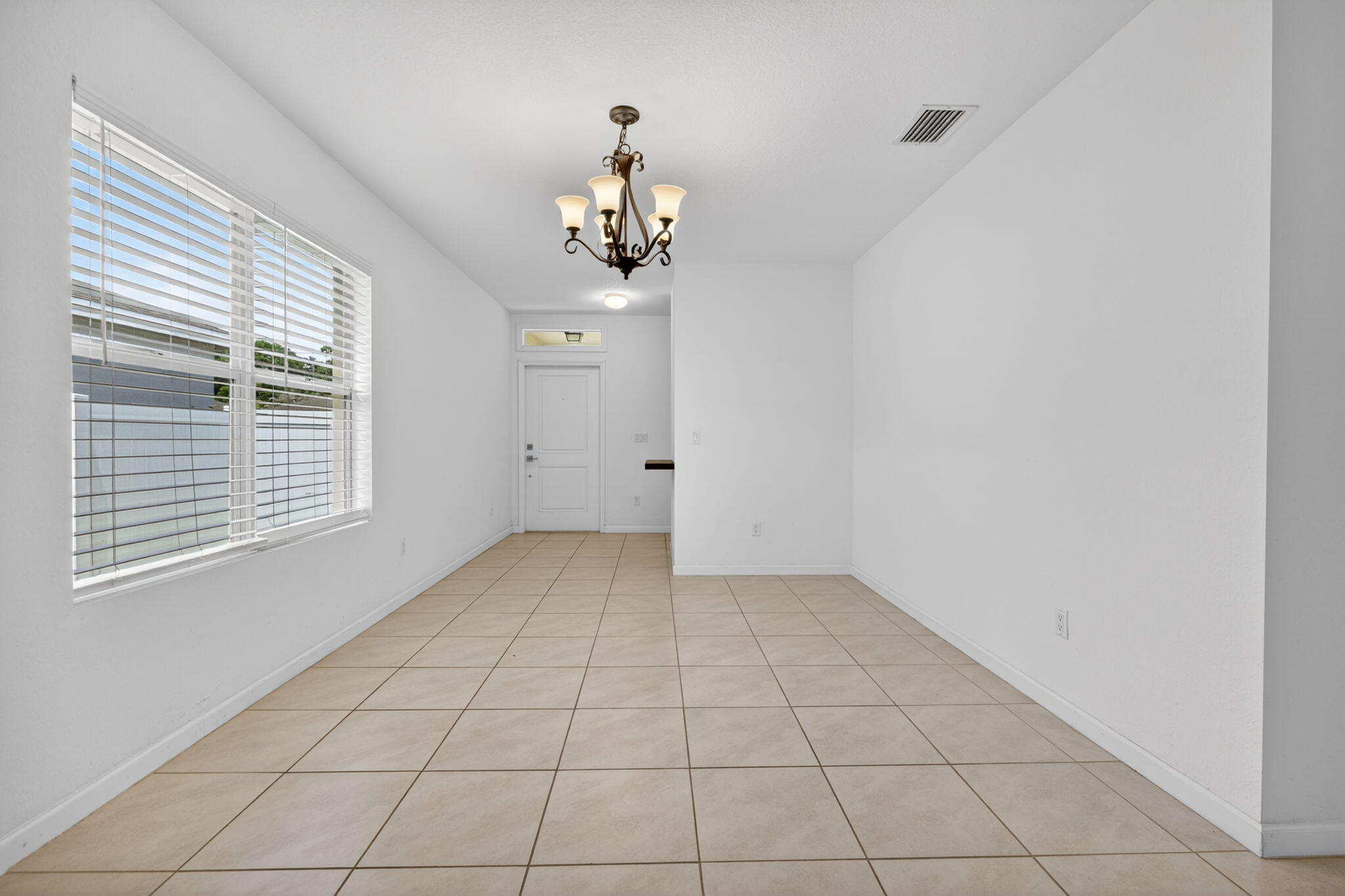 PALM GARDENS 1ST ADDN UNREC ON AM-16 - Residential