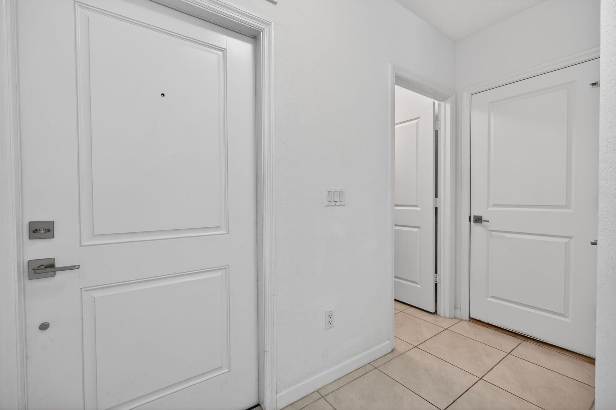 PALM GARDENS 1ST ADDN UNREC ON AM-16 - Residential