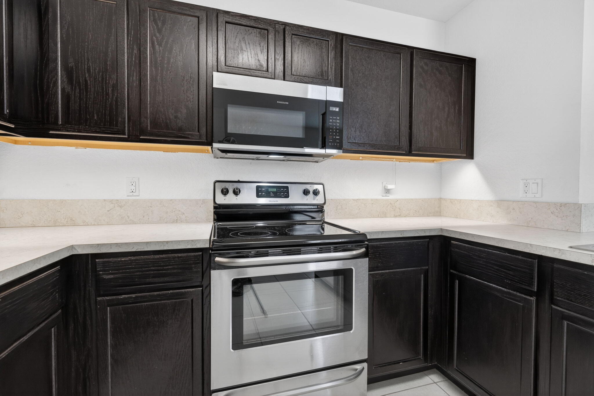 PALM GARDENS 1ST ADDN UNREC ON AM-16 - Residential