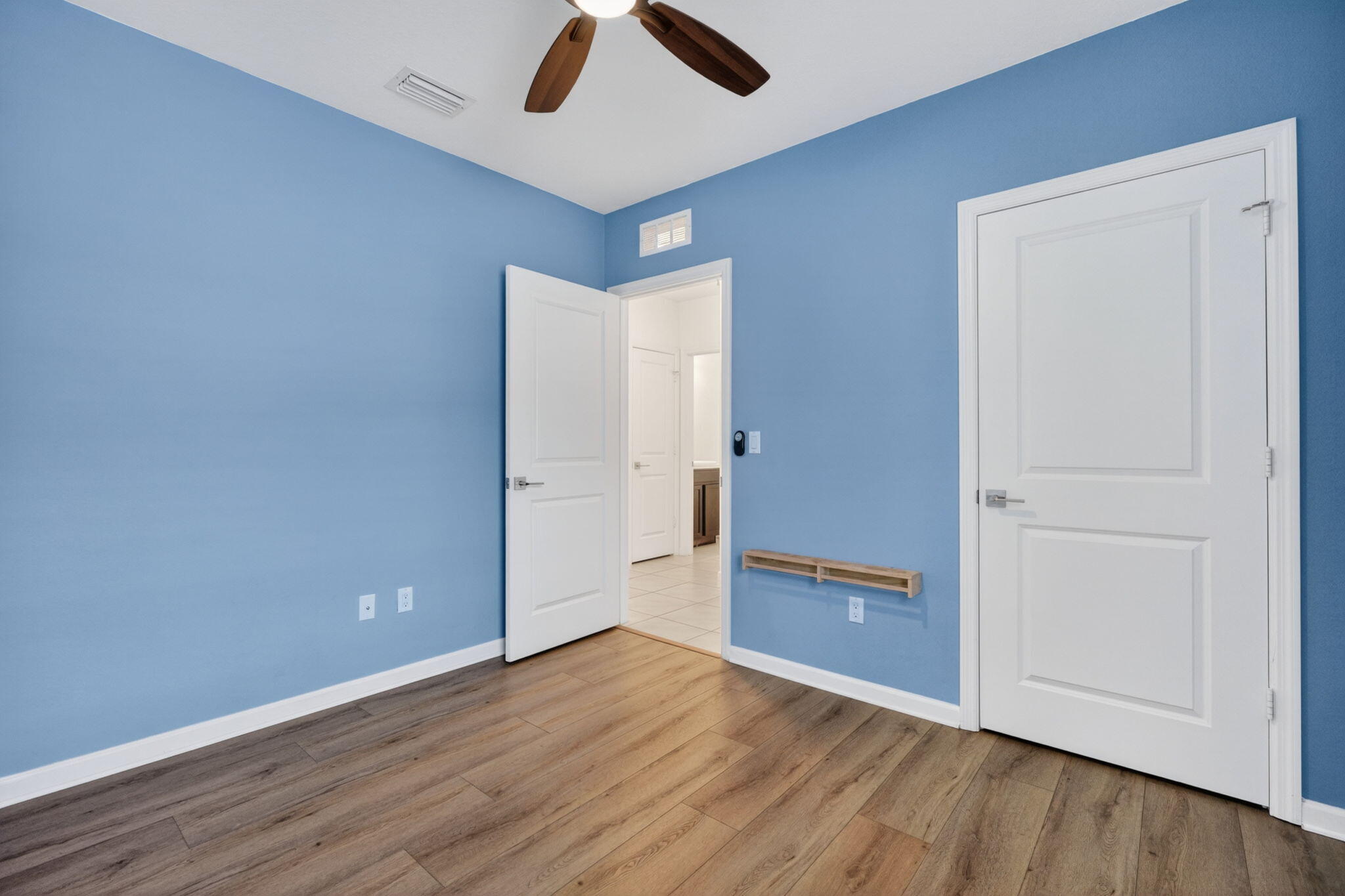 PALM GARDENS 1ST ADDN UNREC ON AM-16 - Residential