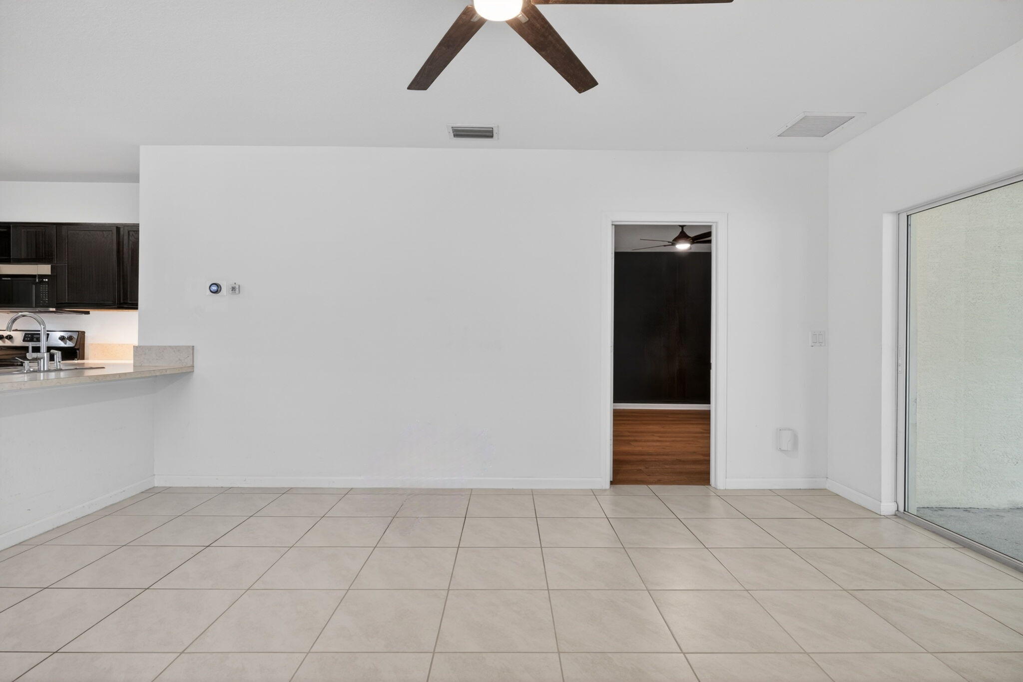 PALM GARDENS 1ST ADDN UNREC ON AM-16 - Residential