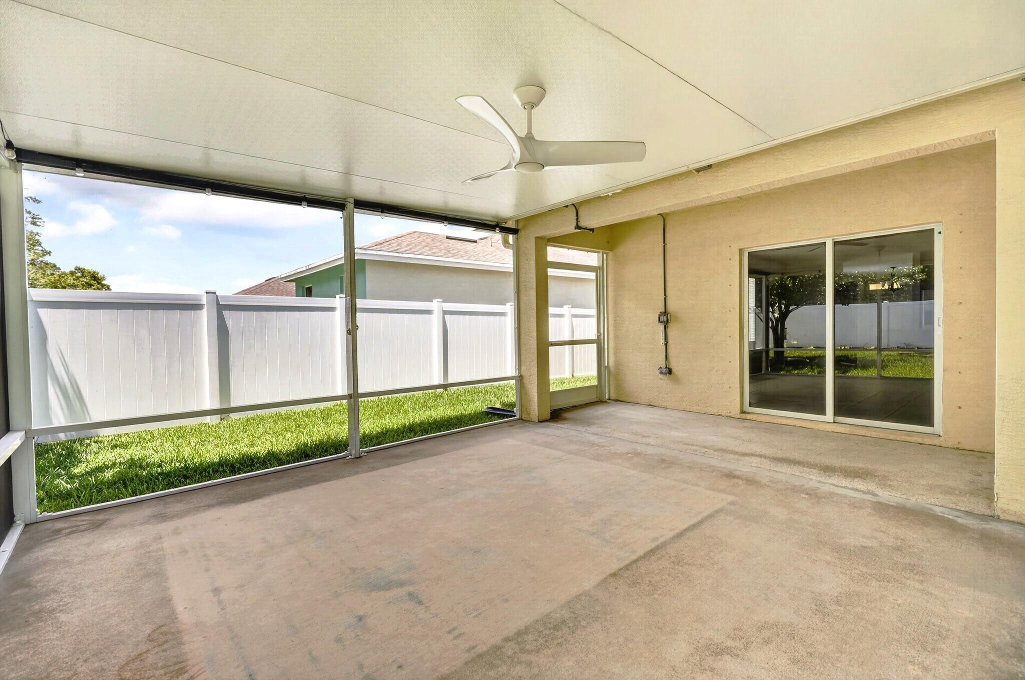 PALM GARDENS 1ST ADDN UNREC ON AM-16 - Residential