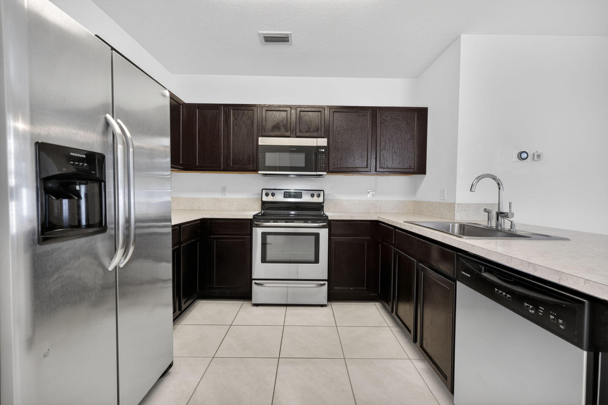 PALM GARDENS 1ST ADDN UNREC ON AM-16 - Residential