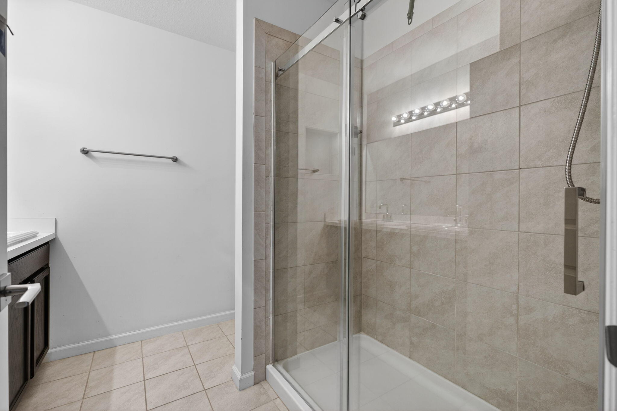 PALM GARDENS 1ST ADDN UNREC ON AM-16 - Residential