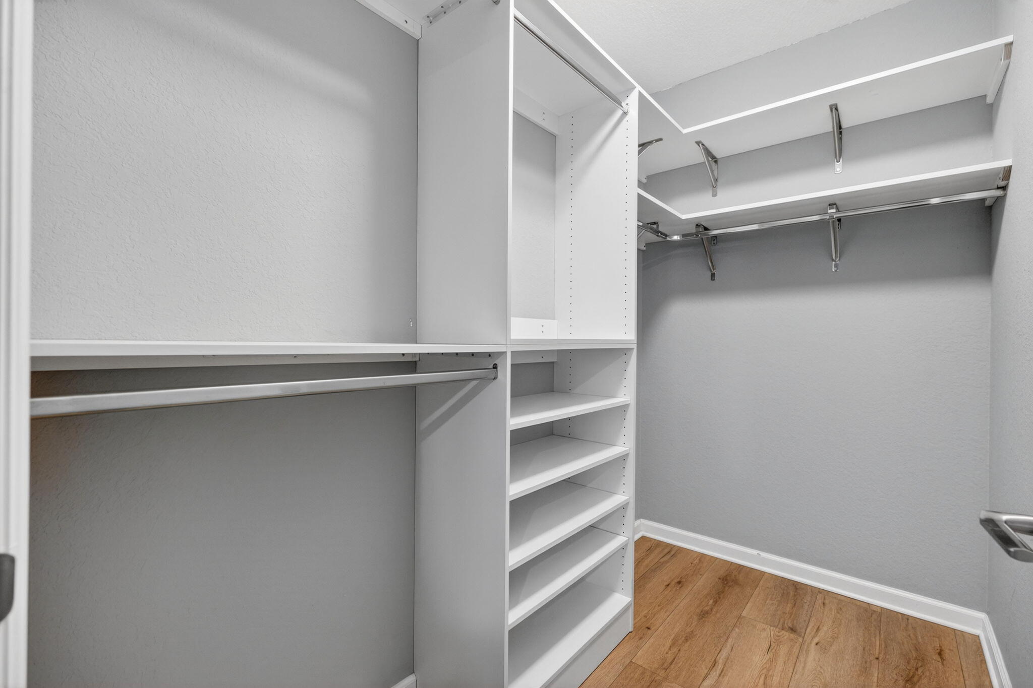 PALM GARDENS 1ST ADDN UNREC ON AM-16 - Residential