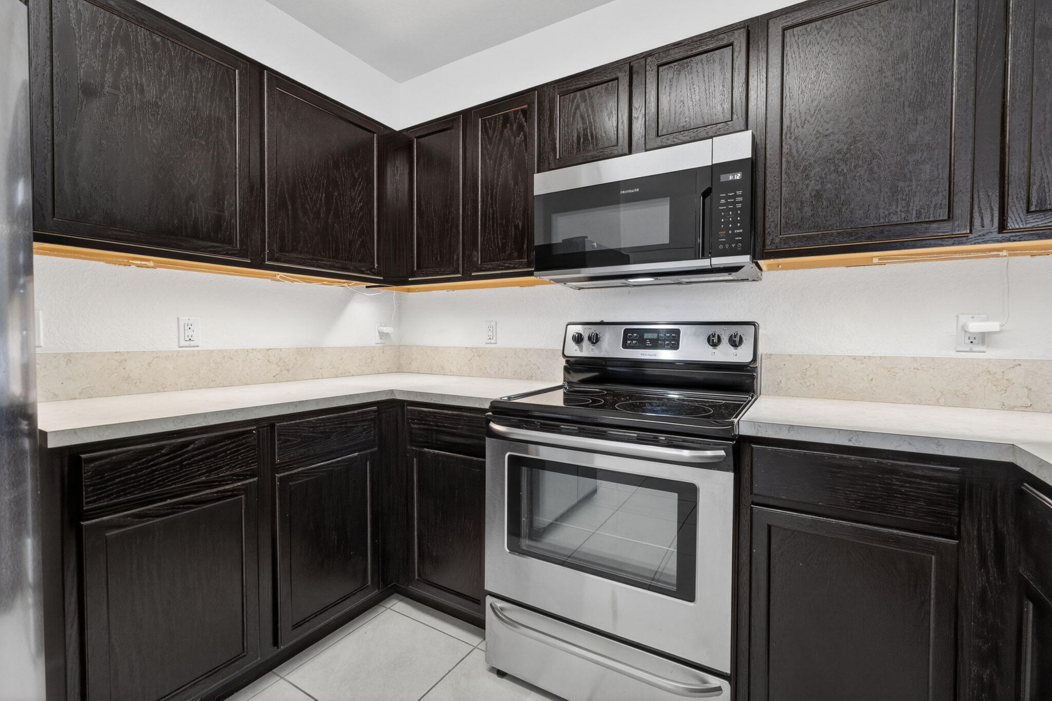 PALM GARDENS 1ST ADDN UNREC ON AM-16 - Residential