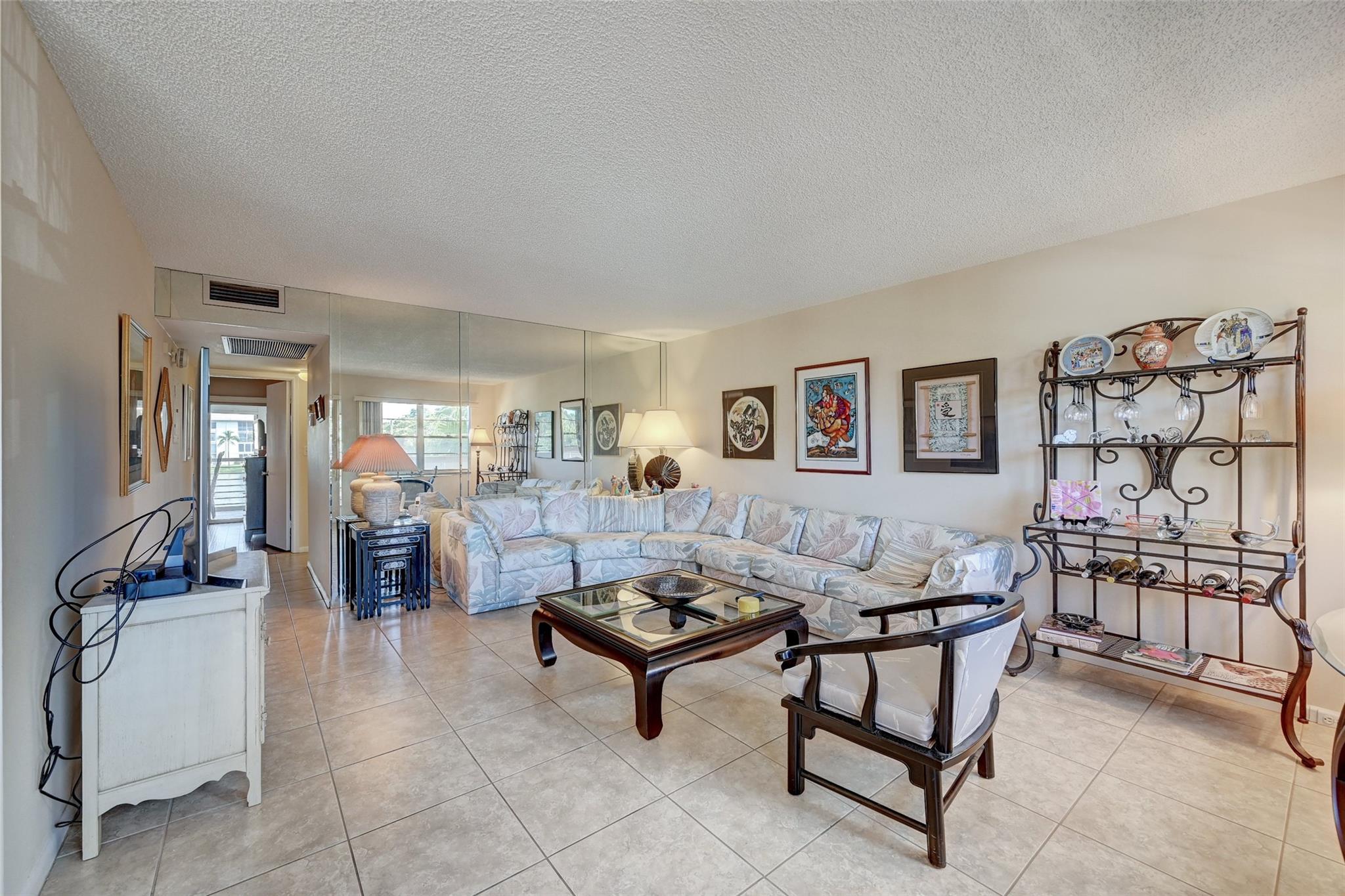 WYNMOOR VILLAGE - Residential