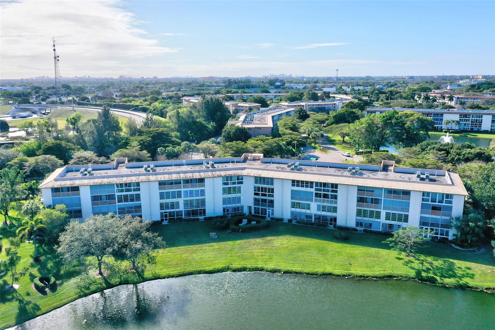 WYNMOOR VILLAGE - Residential