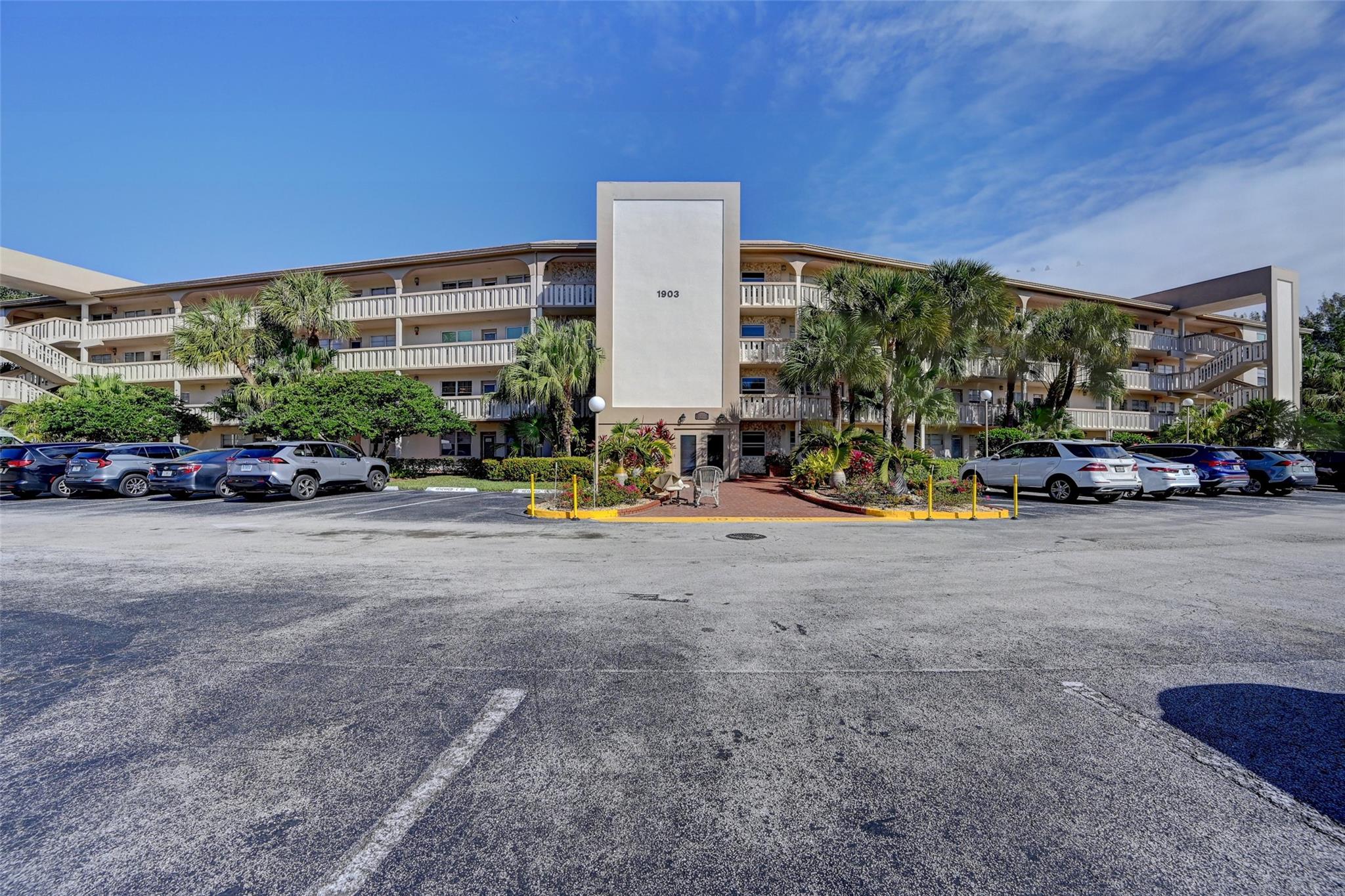 WYNMOOR VILLAGE - Residential