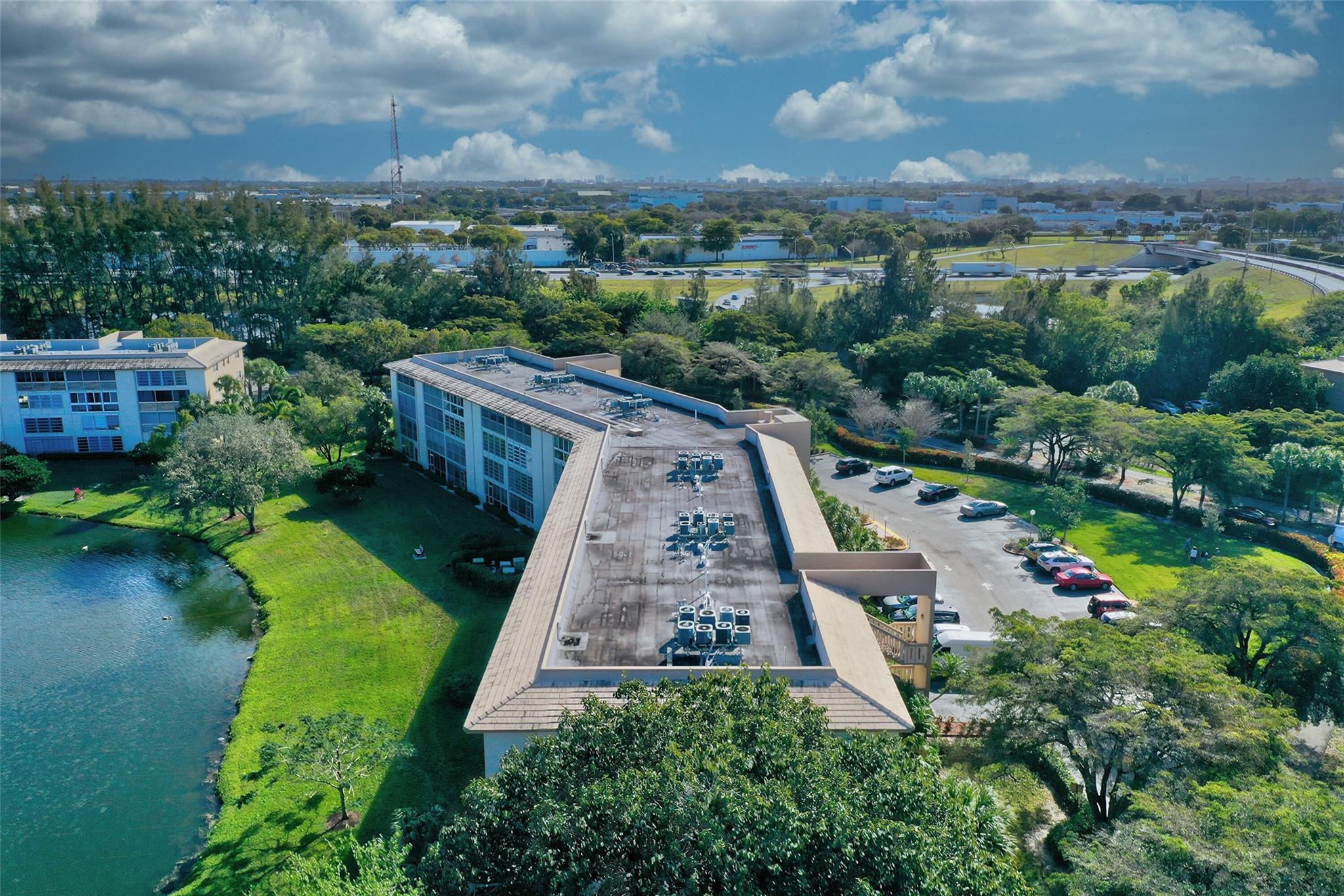 WYNMOOR VILLAGE - Residential