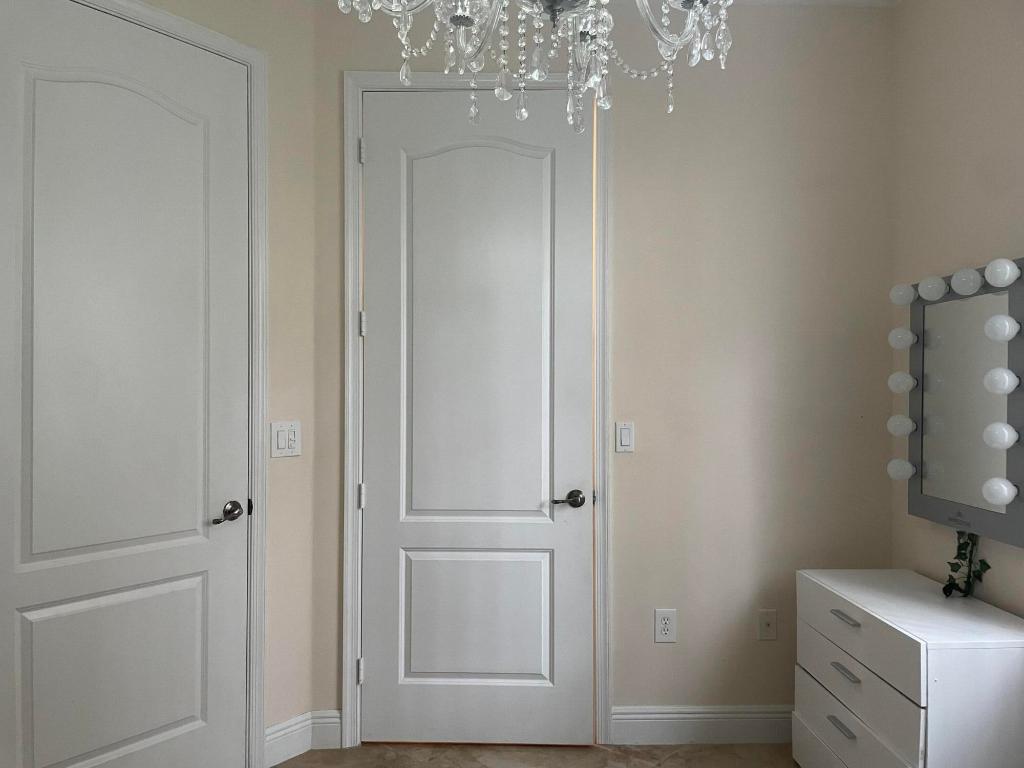 VISTAZO AT BOCA RATON - Residential Lease