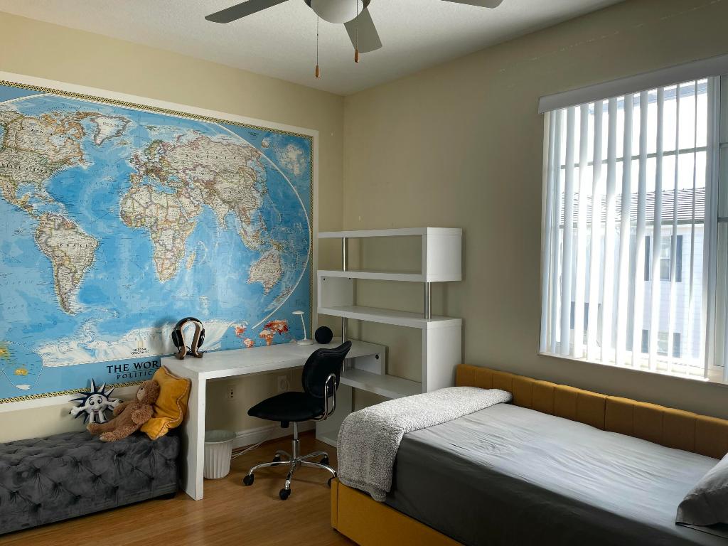 VISTAZO AT BOCA RATON - Residential Lease