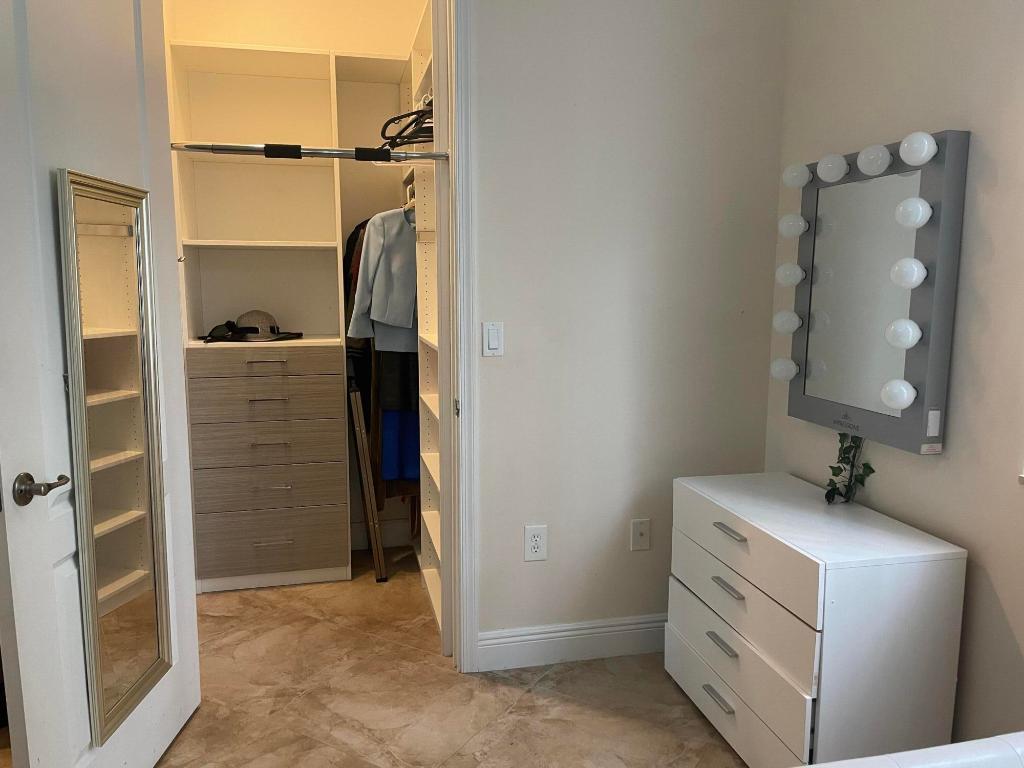 VISTAZO AT BOCA RATON - Residential Lease