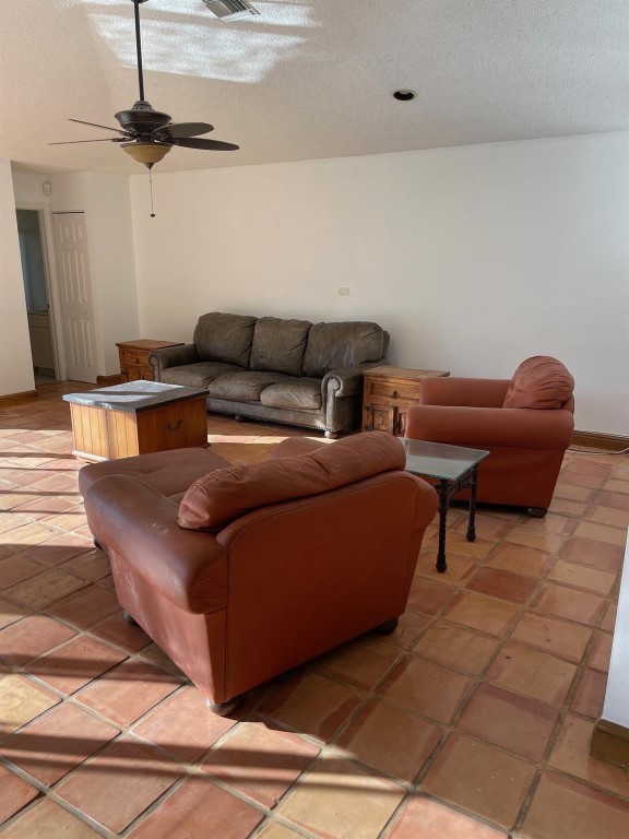 Country Isles - Residential Lease