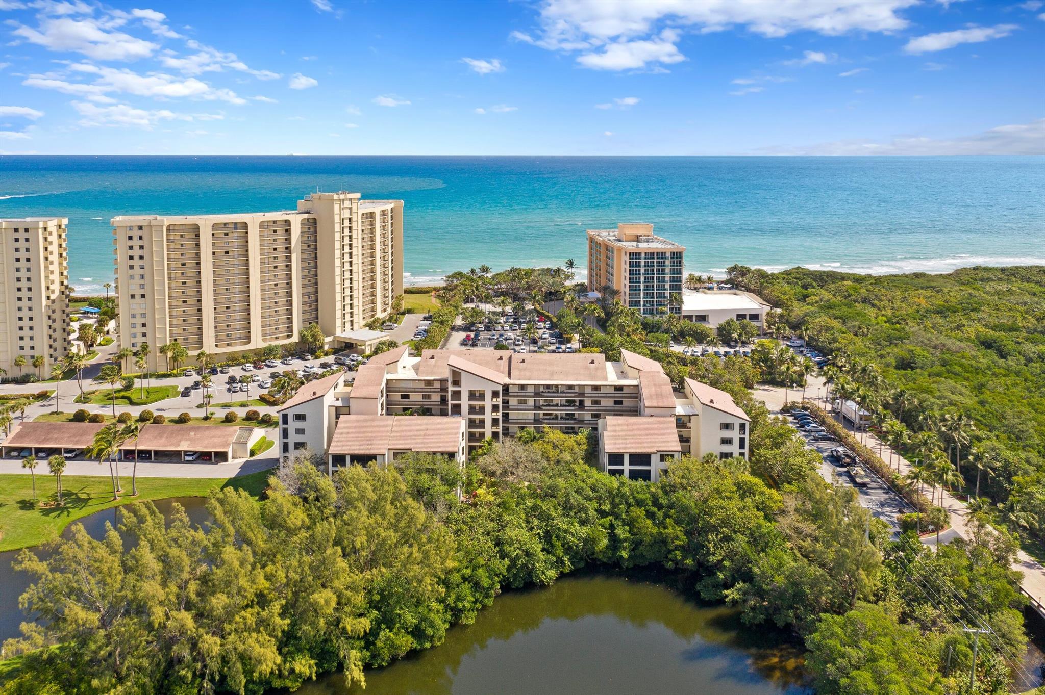 OCEAN TRAIL CONDO V - Residential