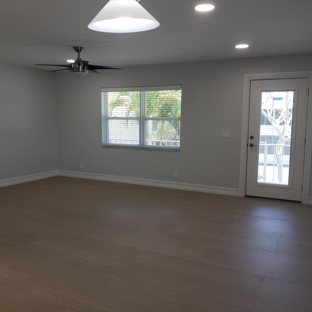 Photo of 912 Flanders S, Delray Beach, FL 33484 (MLS # B26076893)