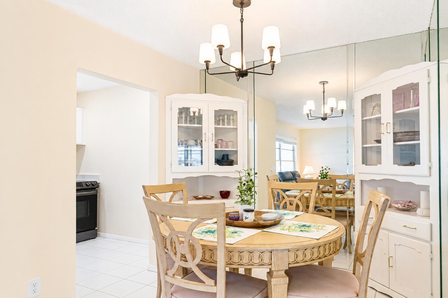 632 SNUG HARBOR Drive D18