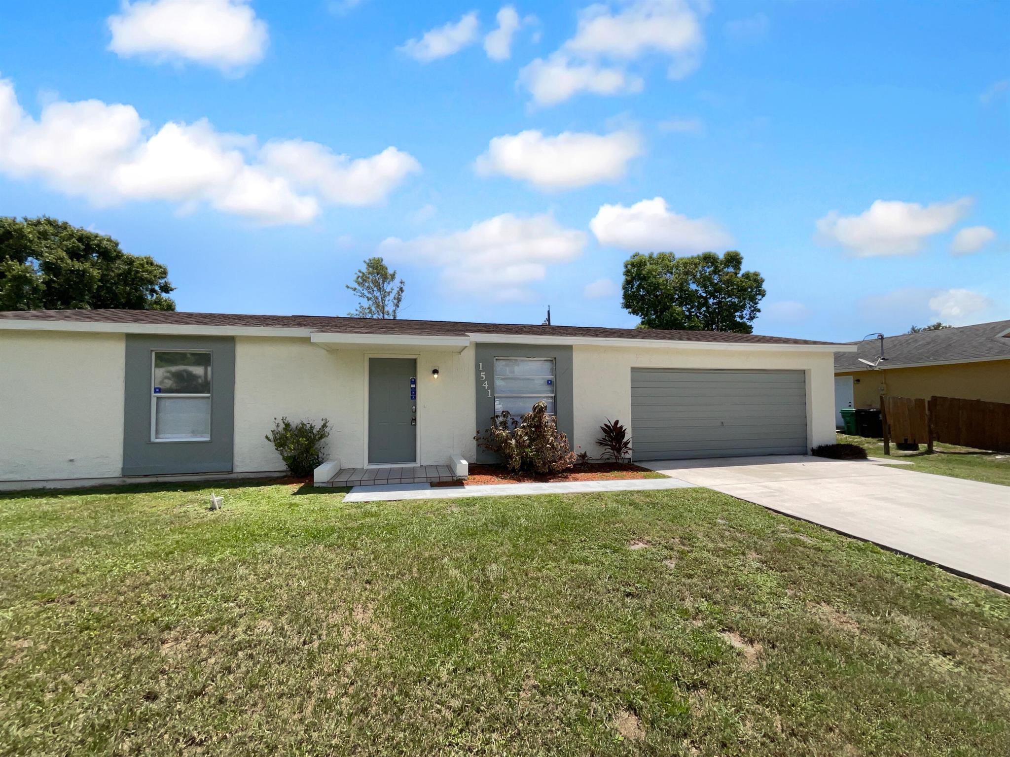 PORT ST LUCIE SECTION 4 - Residential