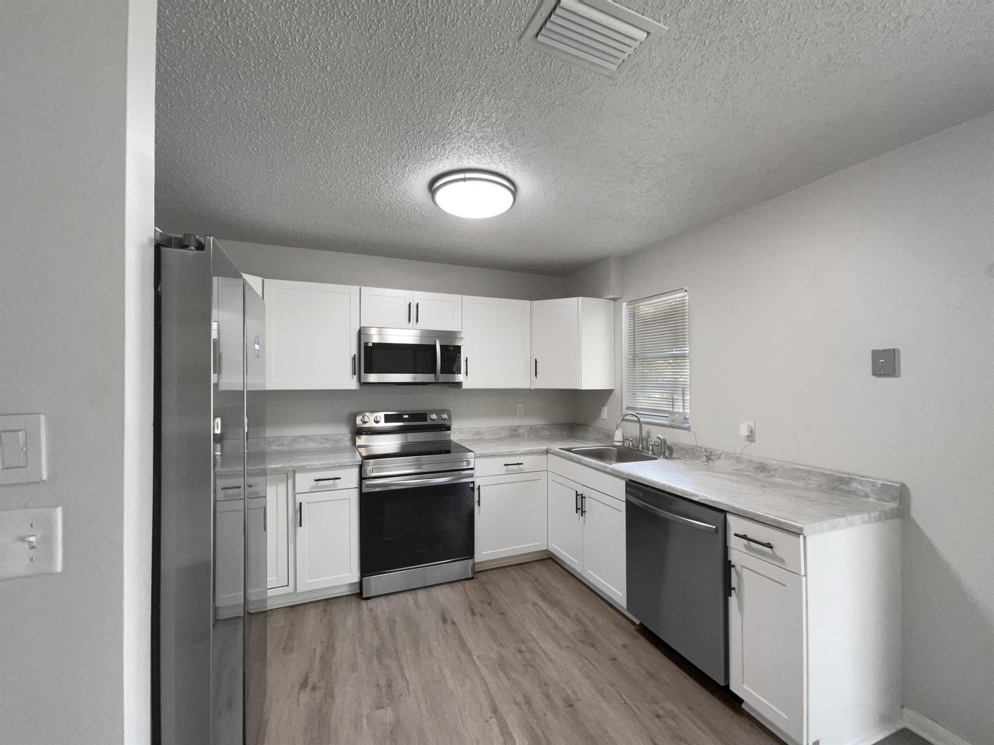 PORT ST LUCIE SECTION 4 - Residential