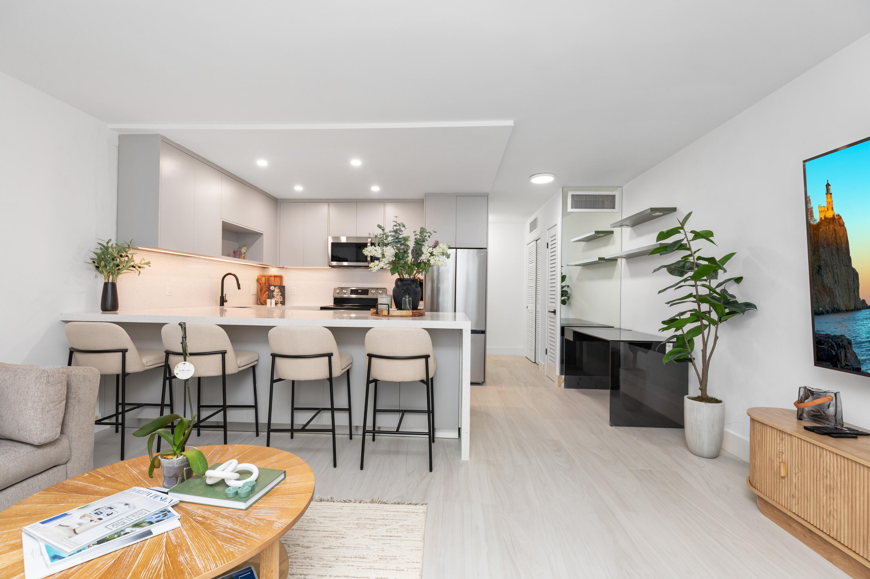 MAYBURY MANSIONS CONDO - Residential