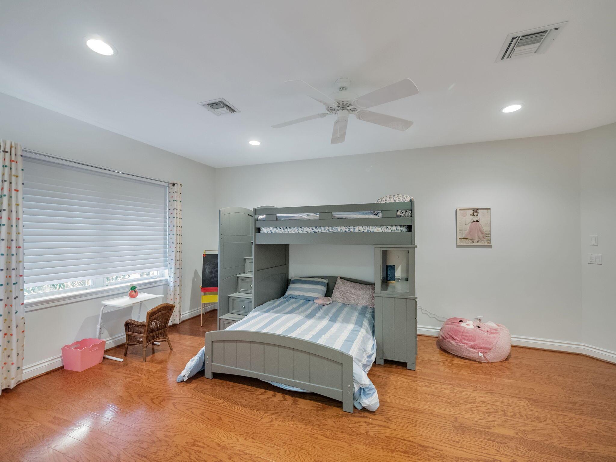 BALLENISLES - Residential