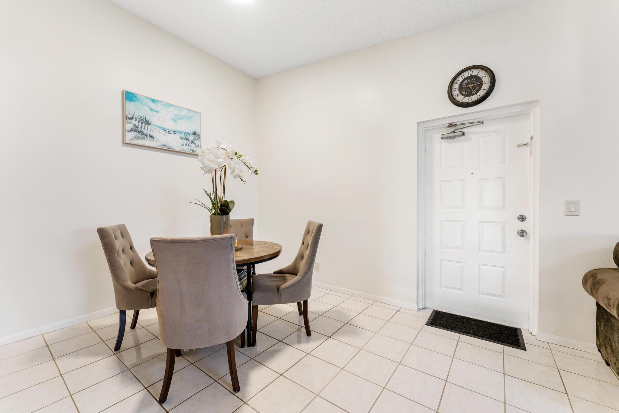 PALM CLUB VILLAGE II CONDO - Residential