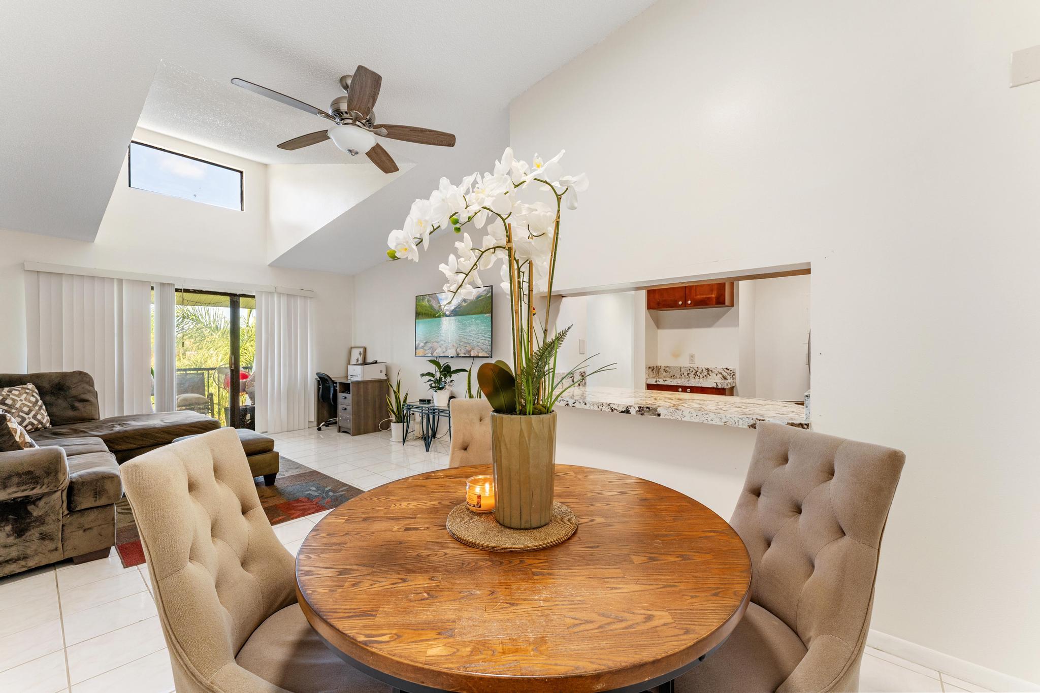 PALM CLUB VILLAGE II CONDO - Residential