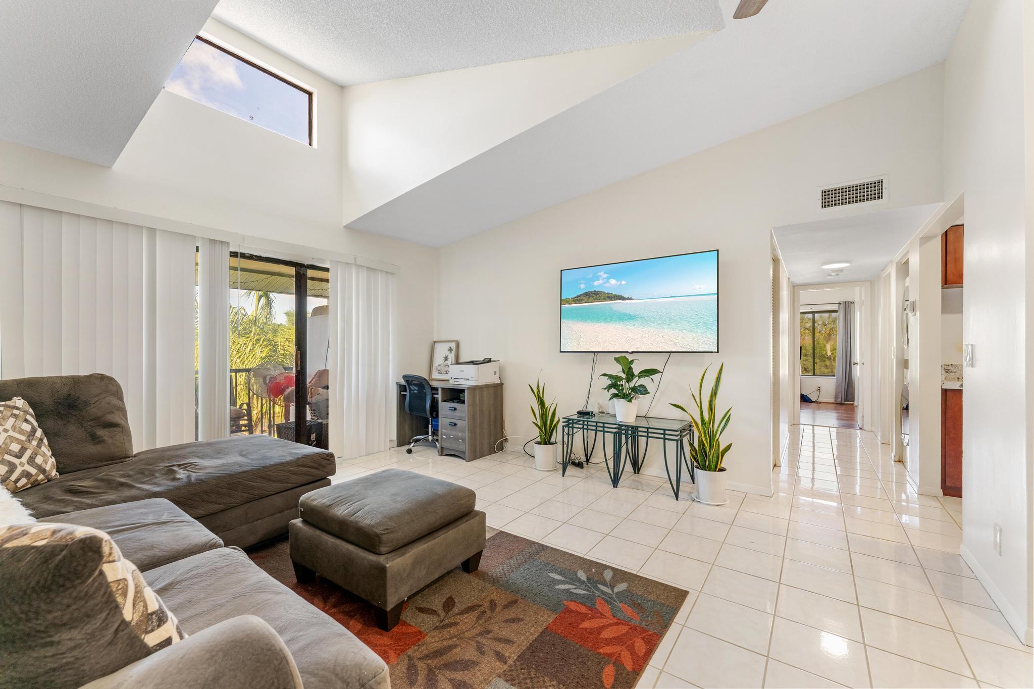 PALM CLUB VILLAGE II CONDO - Residential