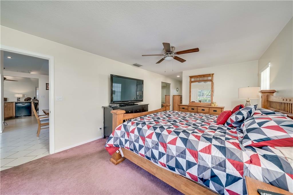 HIDDEN HAMMOCKS/OAKBROOK - Residential
